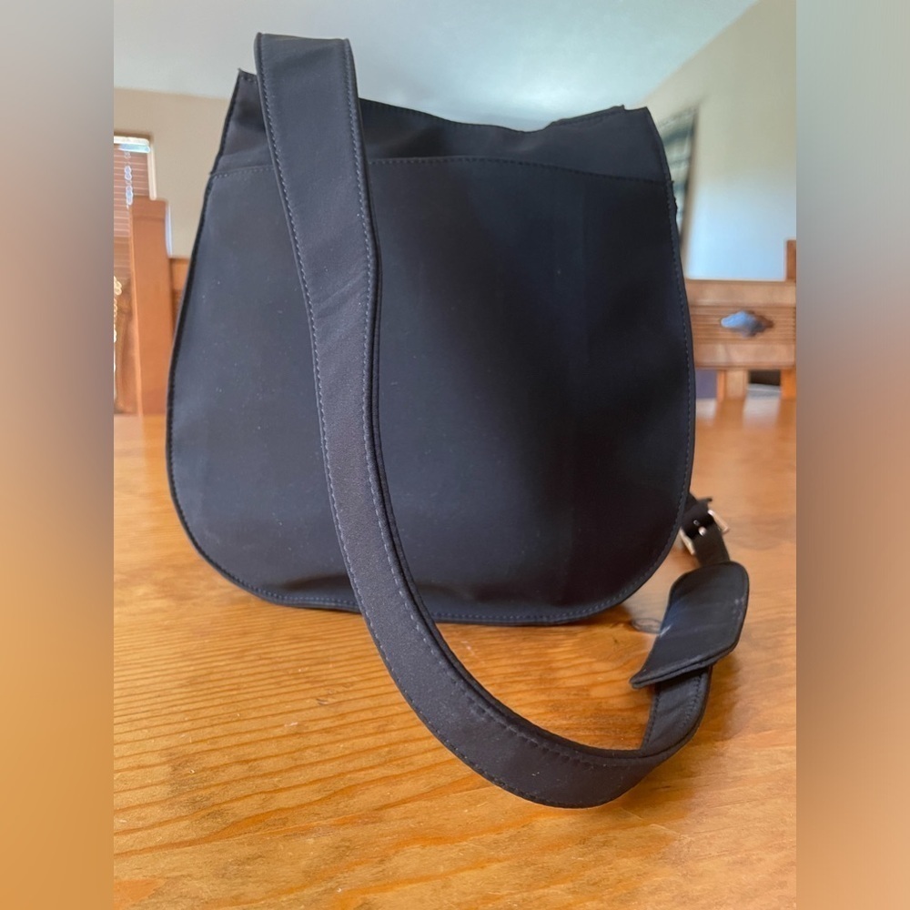 TravelSmith Crossbody Bag - Picture 2 of 6